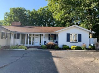 6636 Farview Rd, Brecksville, OH 44141