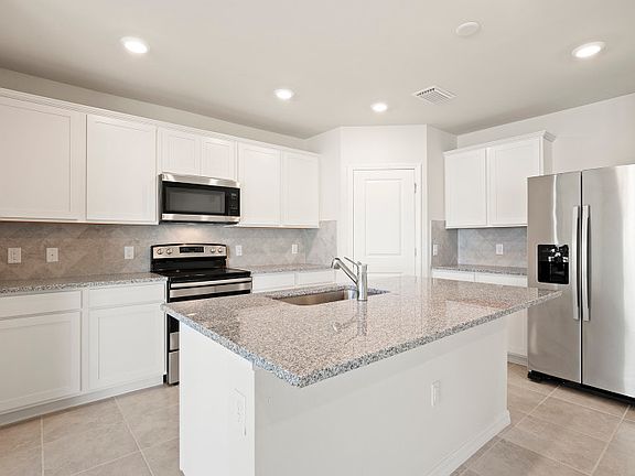 Kitchen with center island