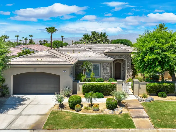 112 Tesori Dr, Palm Desert, CA 92211
