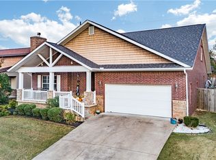 1510 NE Dysart Woods Ln, Bentonville, AR 72712