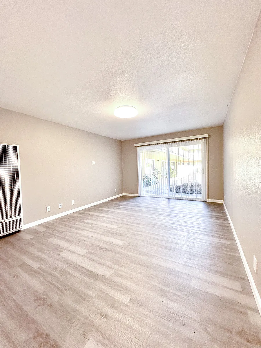 Building Photo - Sandalwood Apartments