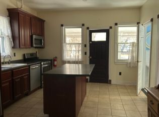 166 Highland Ave, Middletown, NY 10940