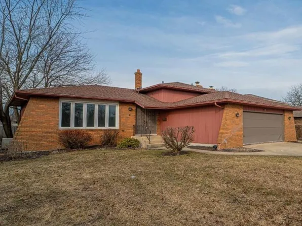 1925 Martha St, Munster, IN 46321