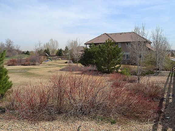 1.057 Acres (zoned for 2 horses)