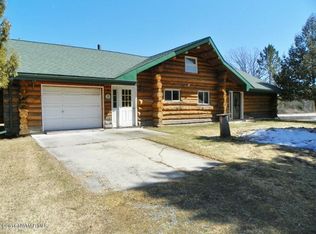 996 Winter Dr NW, Baudette, MN 56623