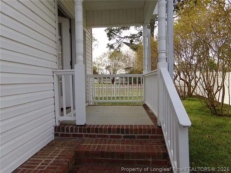 290 Robeson St — Photo 31