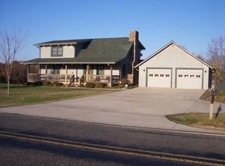 600 Beulah Church Rd, Lowgap, NC 27024