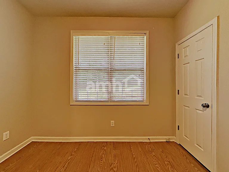 960 Fountain Glen Dr — Photo 15