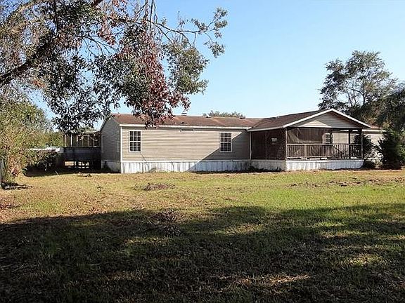 3rd image of 4540 Country Trails Dr