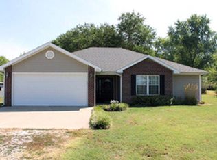 370 Highway Dr, Prairie Home, MO 65068
