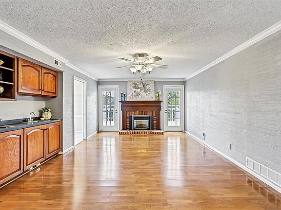 5th image of 15009 Claymoor Ct APT 17