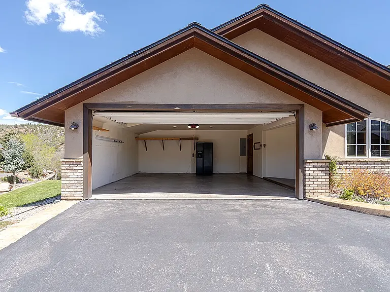 13 Laird Ln — Photo 30