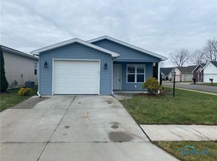 2240 Redbud Ln, Delta, OH 43515