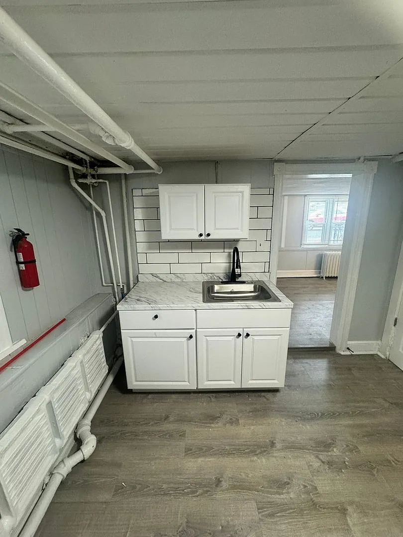 Charming 2BR -1.5 Baths Duplex in Atlantic City — Photo 4