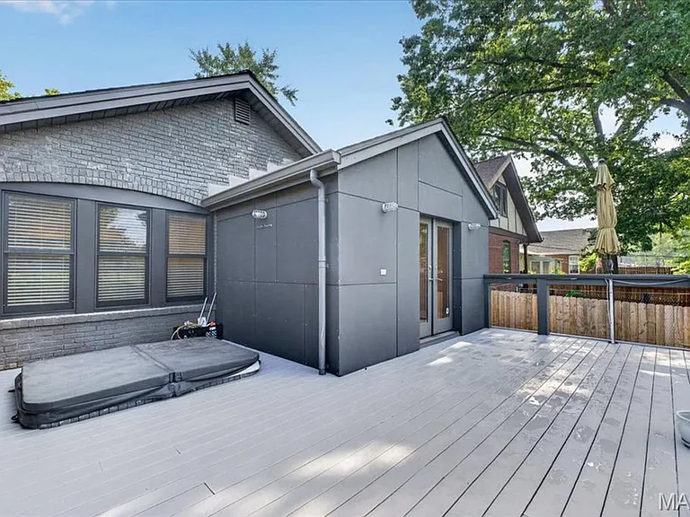 7122 Nashville Ave — Photo 28