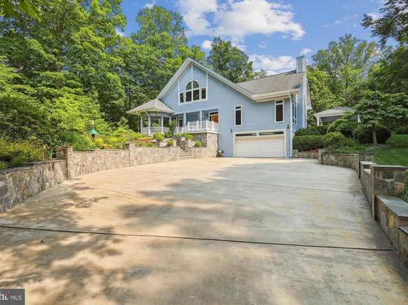 100 Air Park Blvd, Fredericksburg, VA 22405