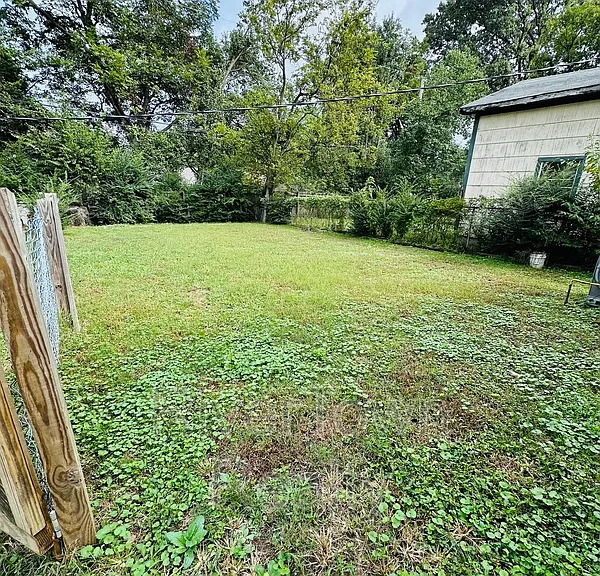 4406 Ferndale Rd — Photo 18