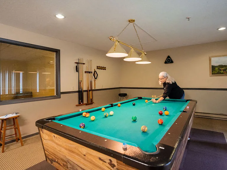 Creekside Village Retirement Residence — Photo 21