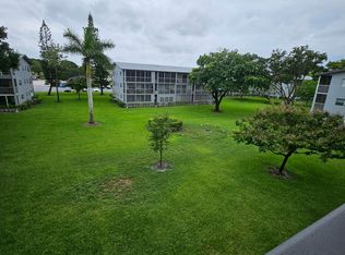 244 Suffolk Dr #F, Boca Raton, FL 33434