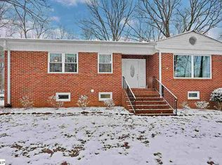 415 Tanner Rd, Taylors, SC 29687