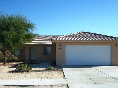 2604 Pioneer Ave, Thermal, CA, 92274