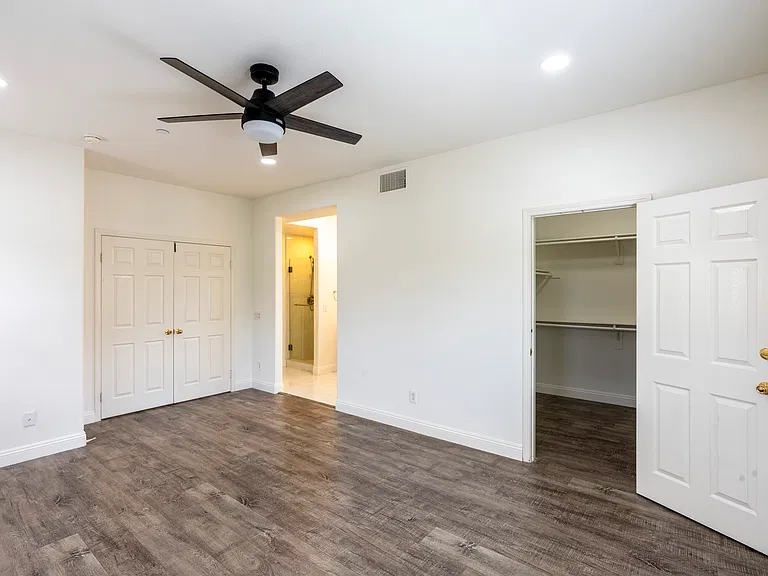 10623 Mona Way — Photo 20