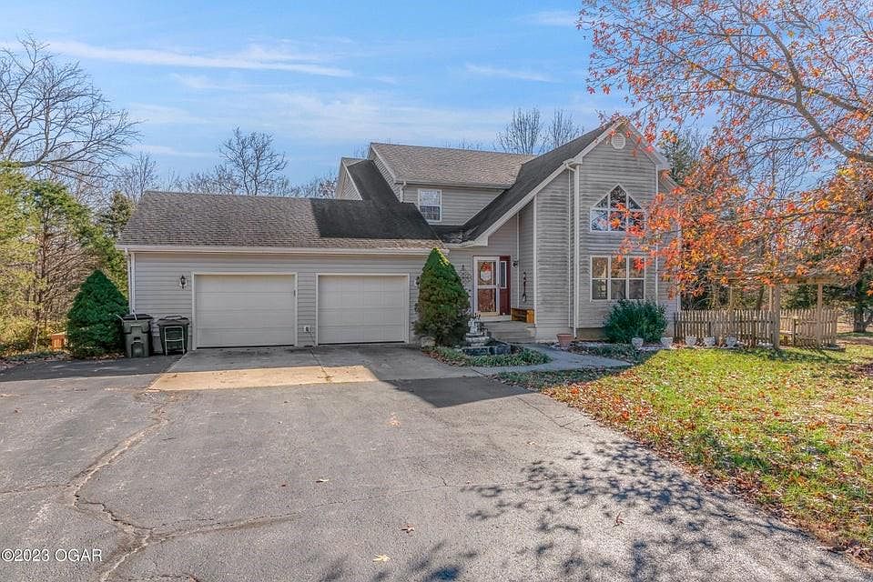 19155 S 1463rd Rd, Nevada, MO 64772 | MLS #2464295 | Zillow