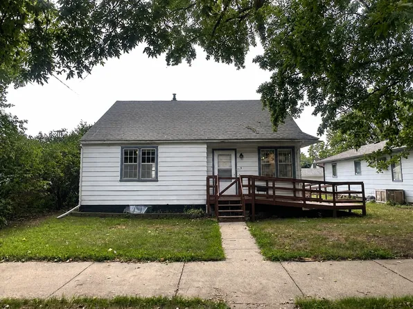 119 2nd Ave NE, Saint Cloud, MN 56304