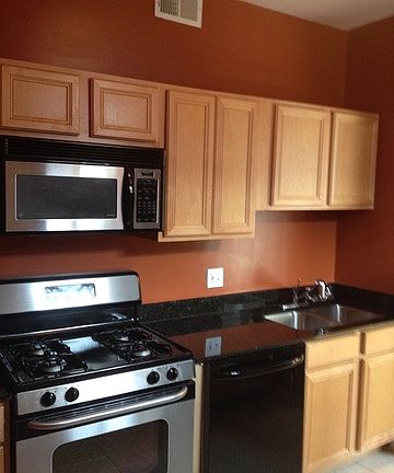 4th image of 5148 S Dr Martin L King Jr Dr #B3