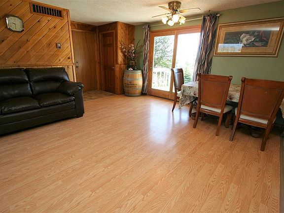 3rd image of 552 E Frisbie Way