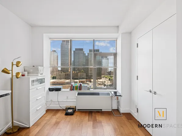 50-09 2nd Street image 7 of 14