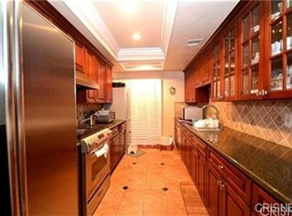 3rd image of 18115 Andrea Cir N Unit 5