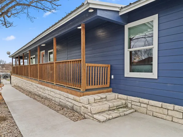 2028 Williams Lakeshore, Kingsland, TX 78639