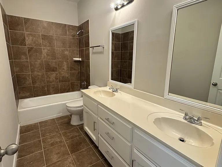 620 Pinecrest Dr — Photo 14