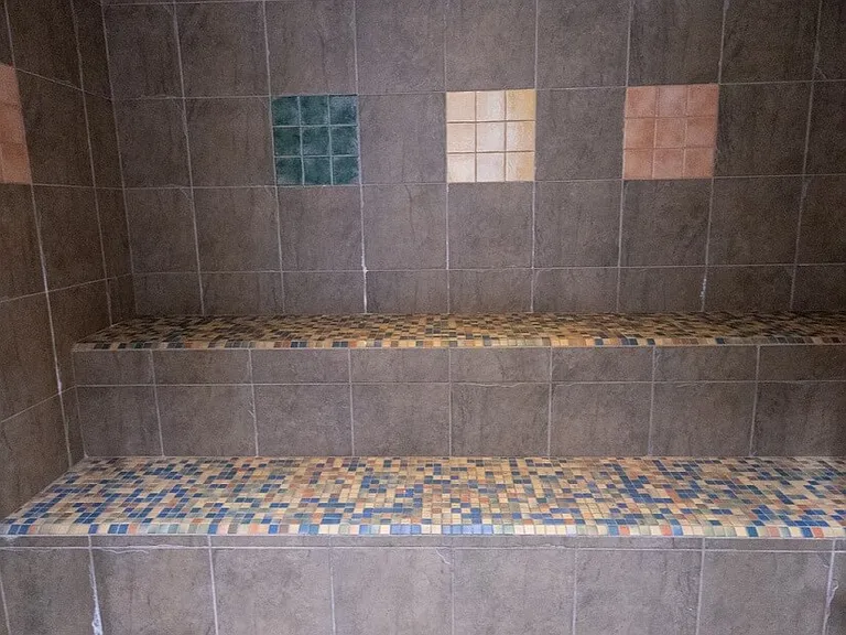 Clubhouse-Steam Room
