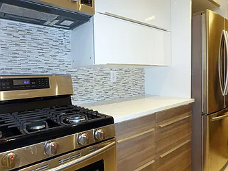 Rented by Barlavi Inc.