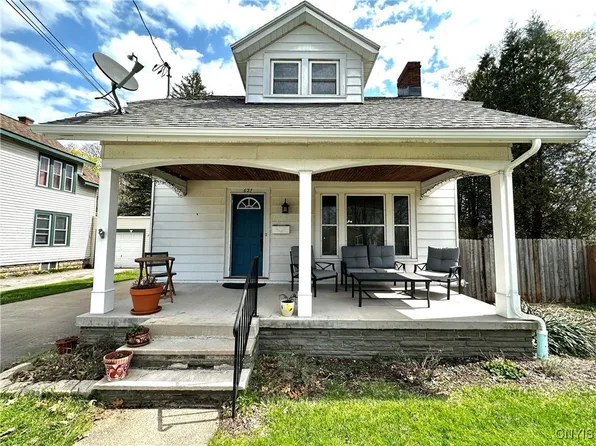 621 W 1st St S, Fulton, NY 13069