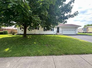 506 E Forest St, Black Creek, WI 54106