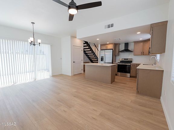 3rd image of 1300 N Rook Ave #15