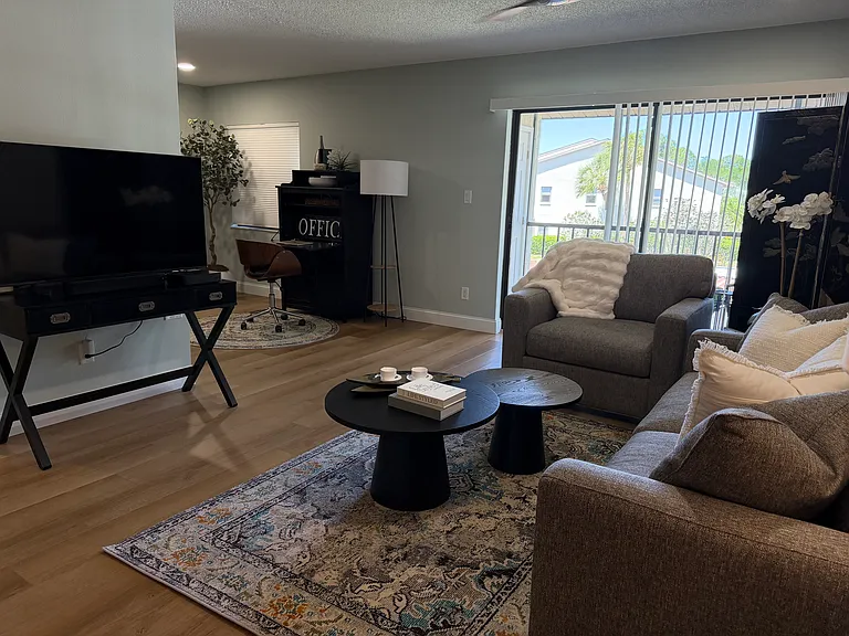 630 Bird Bay Dr E #207 — Photo 5