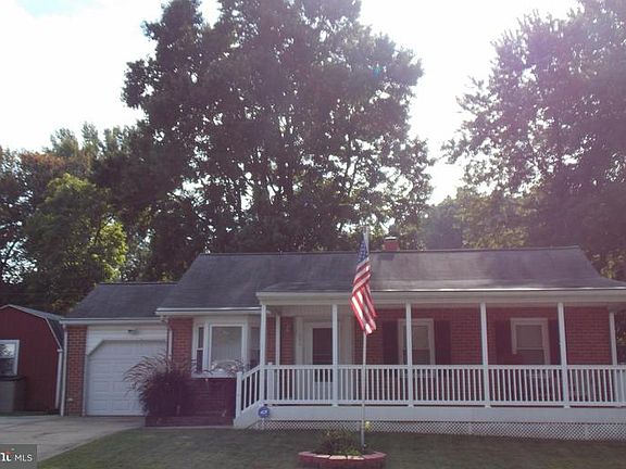 4th image of 806 Ivydale Ave