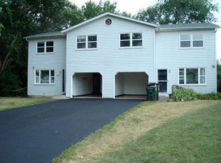 2515 Hebron Ave, Zion, IL 60099