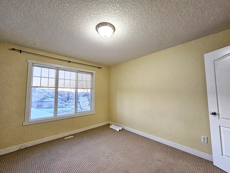 1383 Rutherford Rd SW — Photo 15