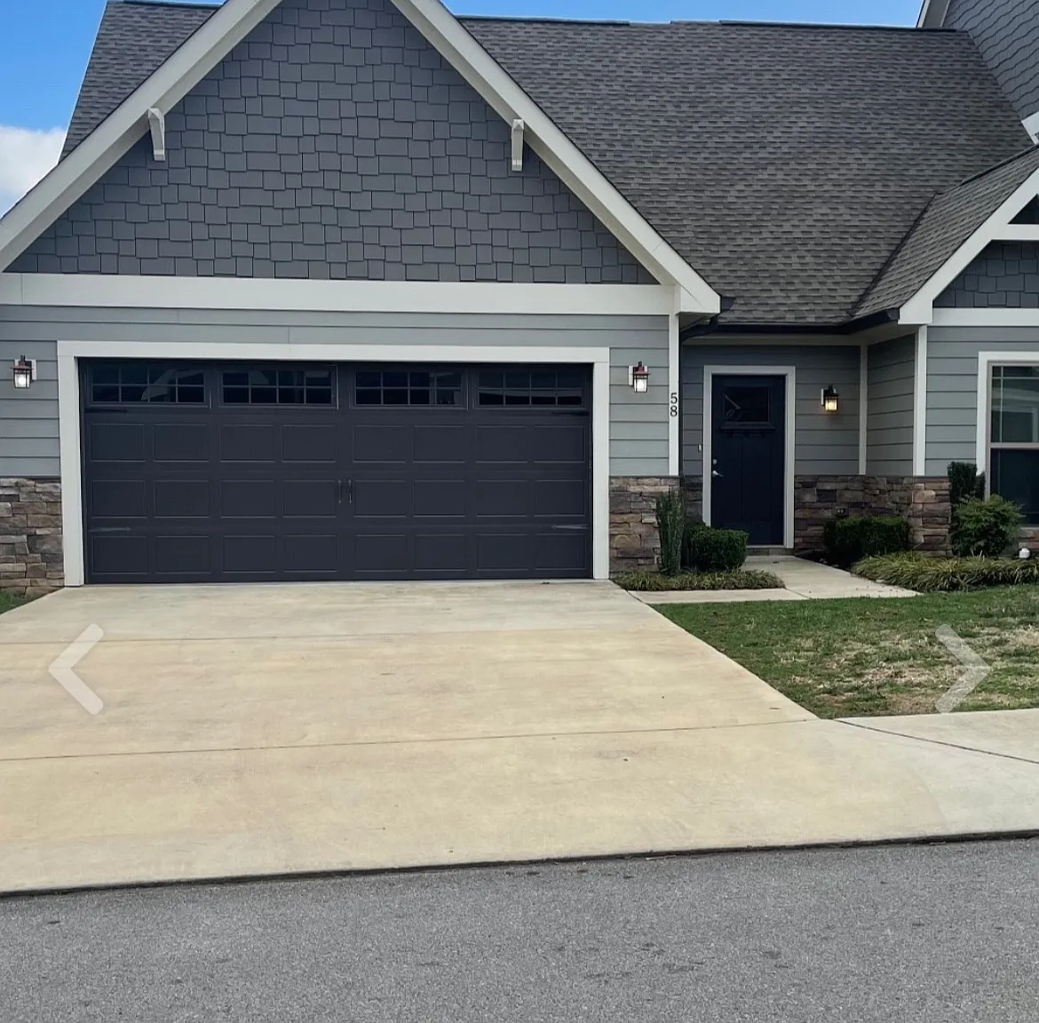3 bed, 1900 sqft, $3,200 — Photo 1