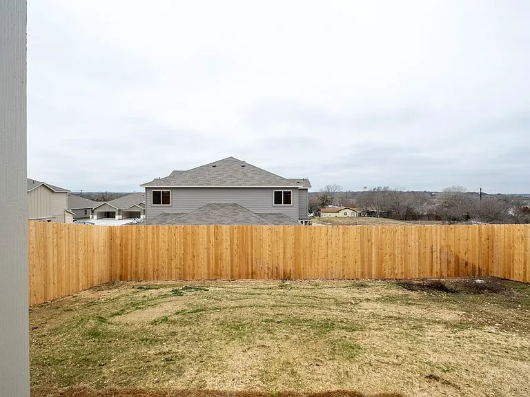 1203 Garland Rd — Photo 11