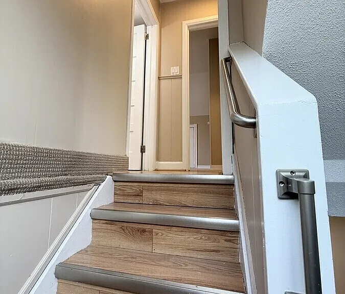 920 Roseland Dr S — Photo 21