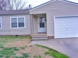 2743 S Greenwood Ave, Wichita, KS 67216