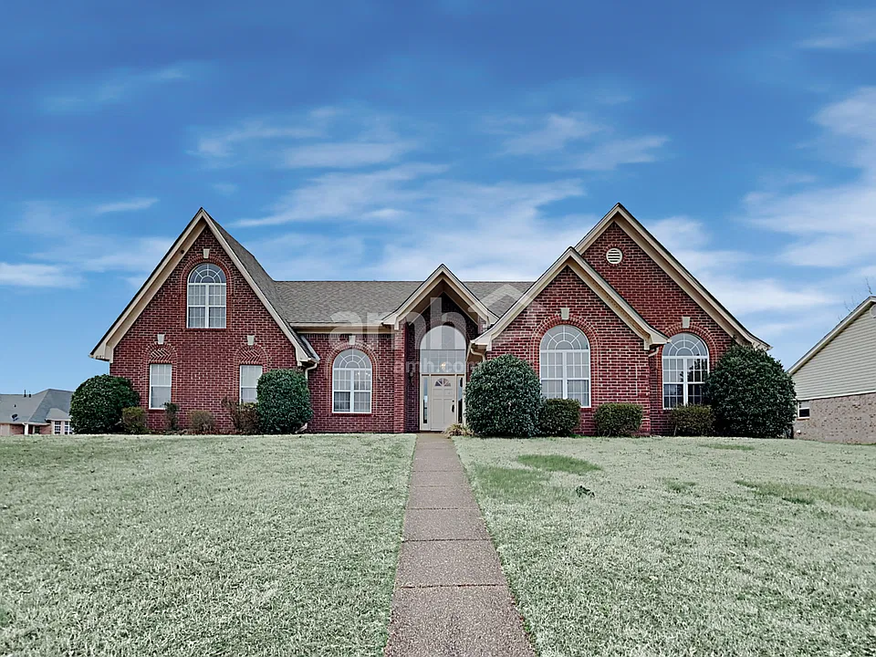4987 French Broad Ln