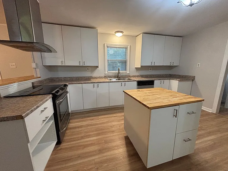 132 Garden Springs Rd — Photo 5