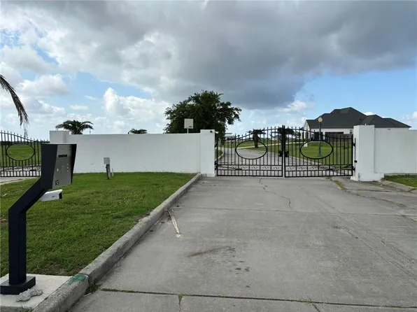 4016 Marina Villa E, Slidell, LA 70461